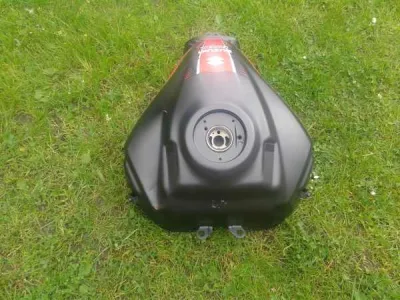 Réservoir suzuki 750 gsxs 2021 - photo 2