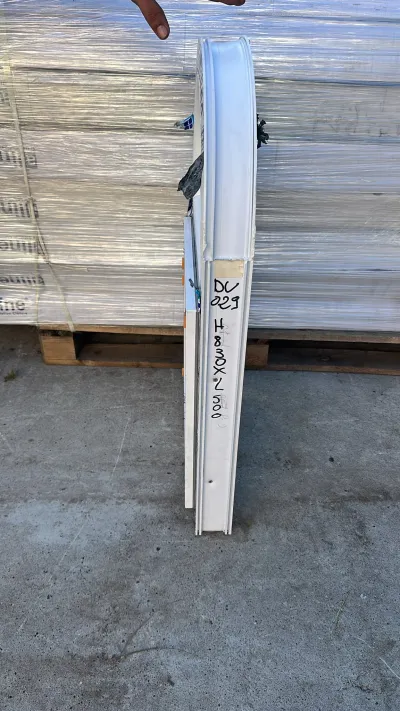 Fenêtre Haut 830 / Larg 500 PVC blanc - Bricolage
