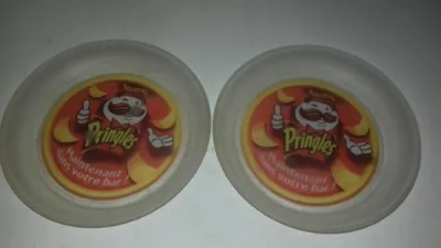 2 coupelles publicitaire "pringles" - Collection - Saint-Satur (18300)