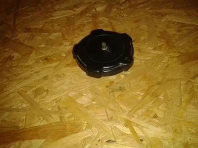 Bouchon de réservoir honda 80 mtx 1986 - Équipements Moto - Marignane (13700)