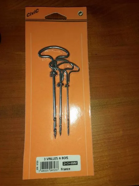 Vrilles à bois métal3 pièces-2 - 3 - 4 mm - civic - Collection - Saint-Satur (18300)