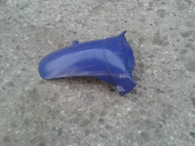 Demi garde boue avant yamaha 1000 fzr 1988 - photo 2