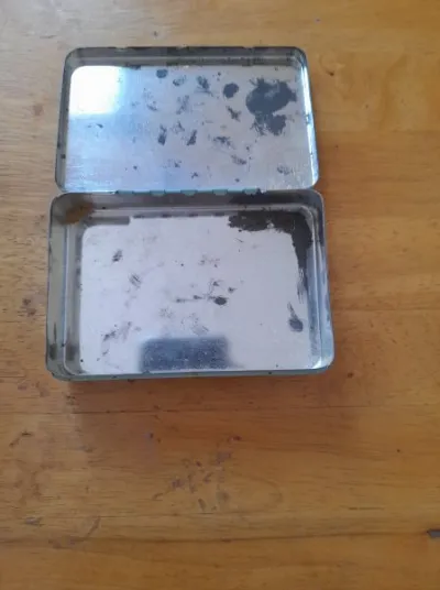 Ancienne boite métal "pastille mont dore cure" - photo 2