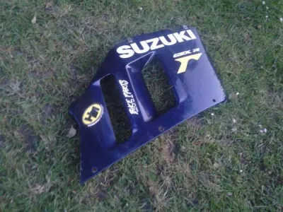 Flanc carénage droit suzuki 750 gsxr 1991 - photo 3