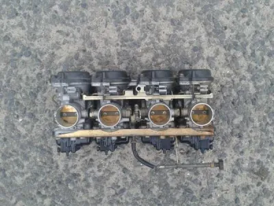 Rampe carburateur suzuki 400 bandit 1994 - photo 2