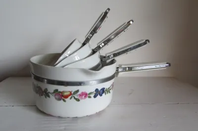 Lot de 4 casseroles aluminite de frügier - Collection