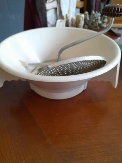 Moulin à légume plastique 22,5 cm - photo 3