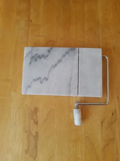 Coupe foie gras ou fromage en marbre - photo 2