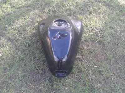 Réservoir yamaha fz6 /2 2010 - photo 4