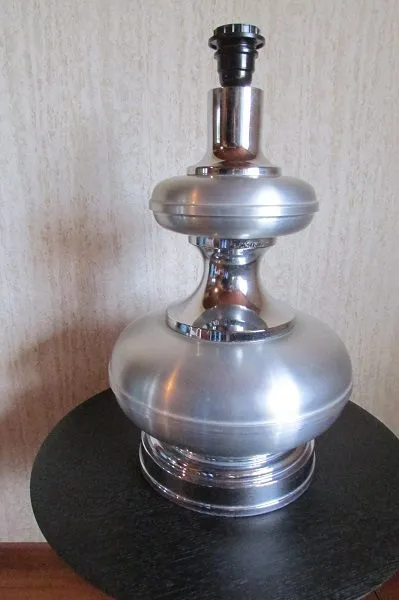 Lampe de salon, très design.... - photo 4