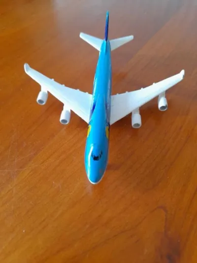 Avion miniature majorette - booing 747 tm - photo 2