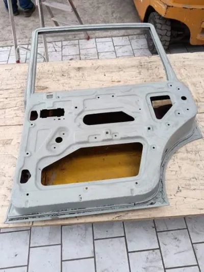 Porte arrière droite lancia beta berlina - photo 2