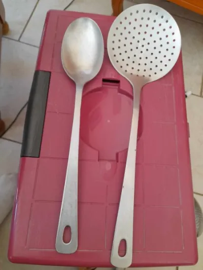 Lot 1 ecumoire et 1 cuillère de service prestige - Collection - Saint-Satur (18300)