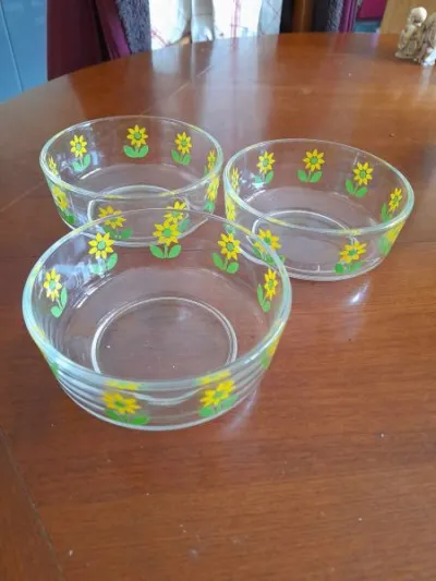 Lot 3 coupelles à fruit en verres - photo 2