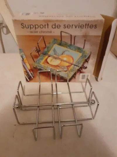 Porte serviette de table chromé - Collection - Saint-Satur (18300)