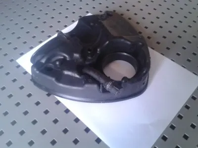 Couvercle boite a air suzuki 1800 intruder 2021 - photo 3