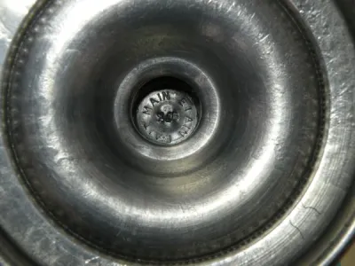 Grande cruche en étain ancien haut 25 cms - photo 4