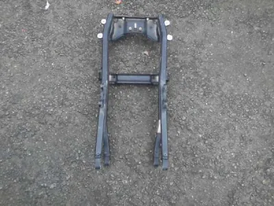 Boucle arriére triumph 600 tt 2001 - photo 2