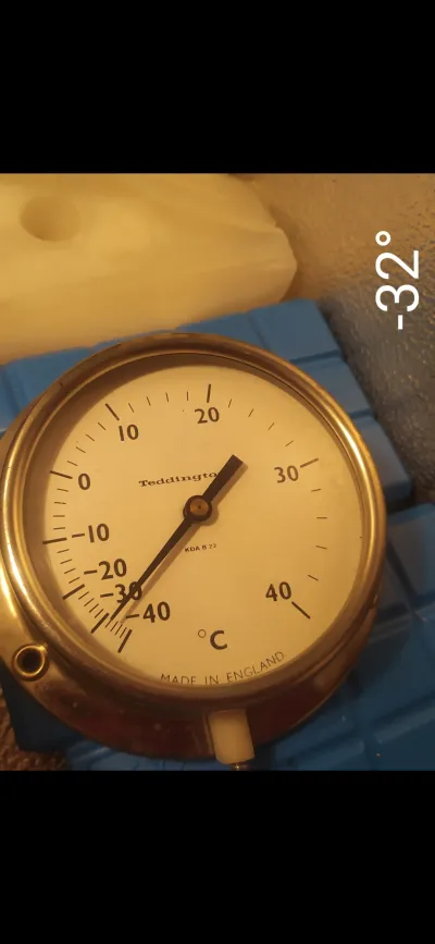 Congélateur Curtis 216 litres - Électroménager