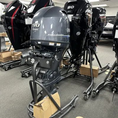 Moteur hors-bord Yamaha F90LB 2025 - photo 4