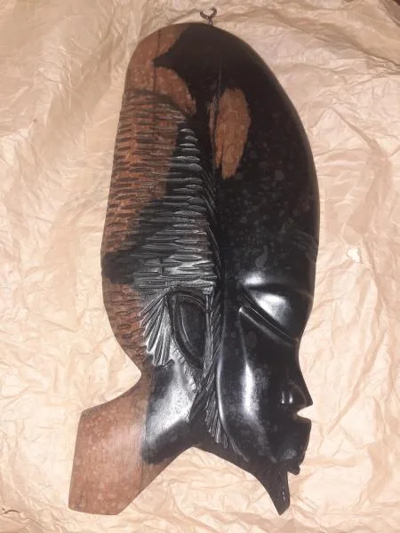 Profil en bois sculpté-personnage ethnique homme - Décoration - Saint-Satur (18300)