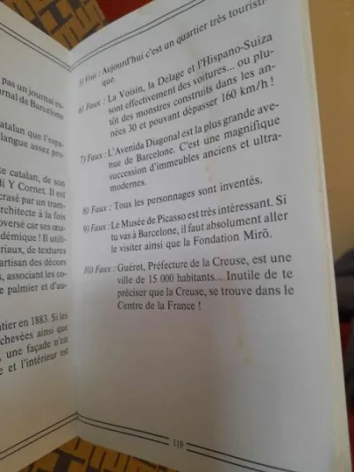 Les voisins sont au parfum -françois thiery - Livres - Saint-Satur (18300)