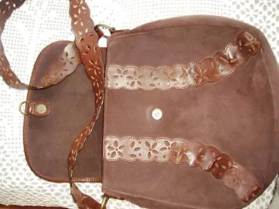 Sac à main daim et cuir "Un1Deux2Trois3" - photo 4