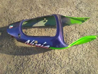 Carénage arriére kawasaki zx6r 1999 - photo 3
