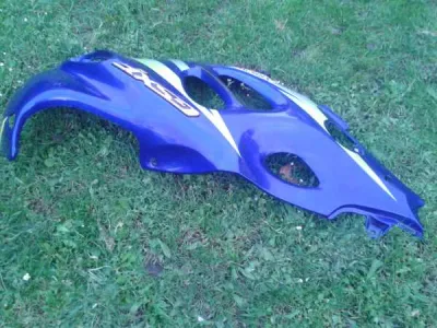 Flanc carénage droit suzuki 750 gsxf 1998 - photo 4