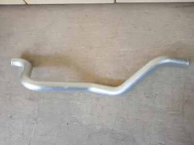 Tuyau d'eau de radiateur pour Ferrari F40 - photo 2