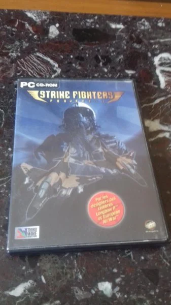 Cd rom pc "strike fighters project 1 " - Informatique - Saint-Satur (18300)