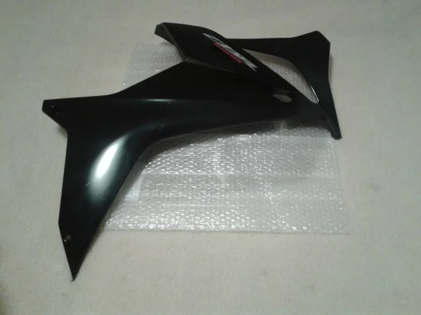 Flanc carénage droit honda 650 cbr 2022 - Équipements Moto - Compiègne (60200)