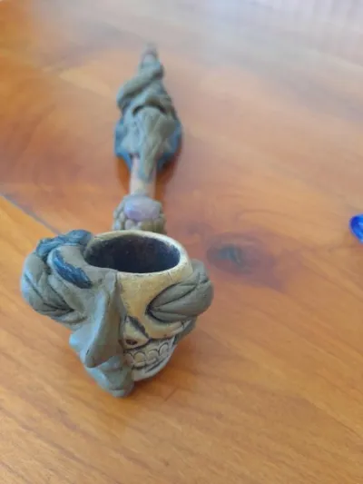 Pipe artisanale ethnique en bambou et argile - Décoration - Saint-Satur (18300)