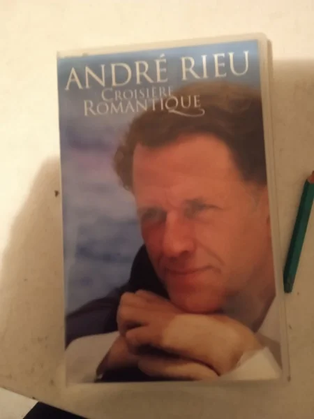 Vhs "andrée rieu" - CD, DVD & Vinyles - Saint-Satur (18300)