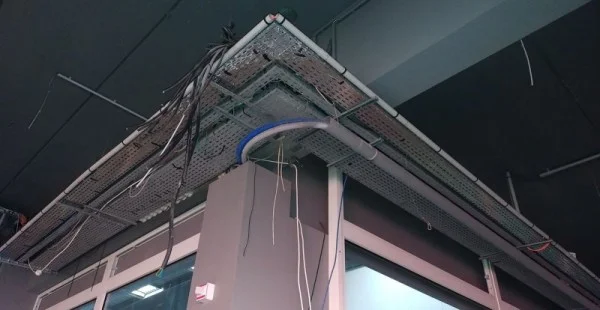 Chemins de cable dalle marine - Bricolage - Montpellier (34000)