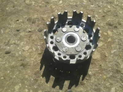 Cloche d embrayage yamaha 200 it 1978 - photo 2