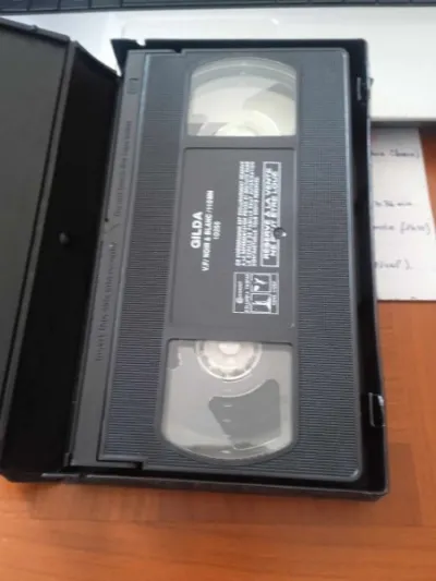 Cassette vhs " gilda " - photo 2