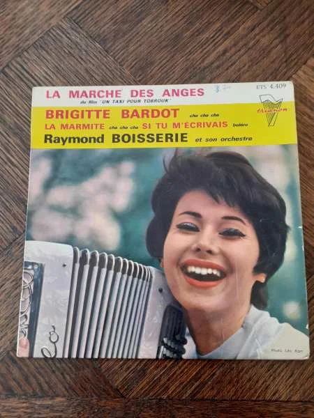 45 t "la marche des anges" - CD, DVD & Vinyles - Saint-Satur (18300)