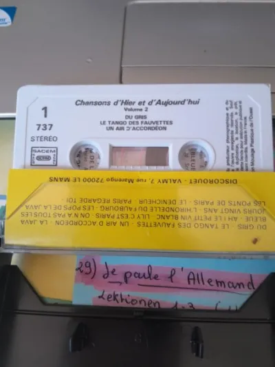 Cassette audio " chansons d'hier et d'aujourd'hui - photo 2