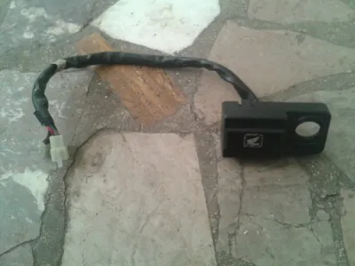 Boite fusible honda 600 transalp 1993 - photo 2