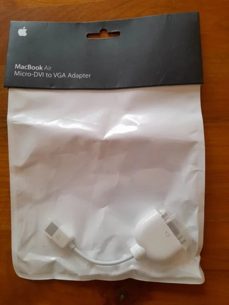 Micro dvi to vga adaptateur mac book air - Informatique - Saint-Satur (18300)