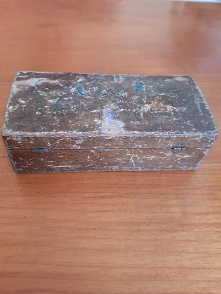 Petite boite en bois à rafraichir - Décoration - Saint-Satur (18300)