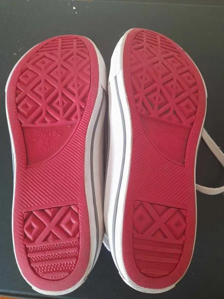 Paire de baskets montantes converse p36 - Chaussures - Saint-Satur (18300)