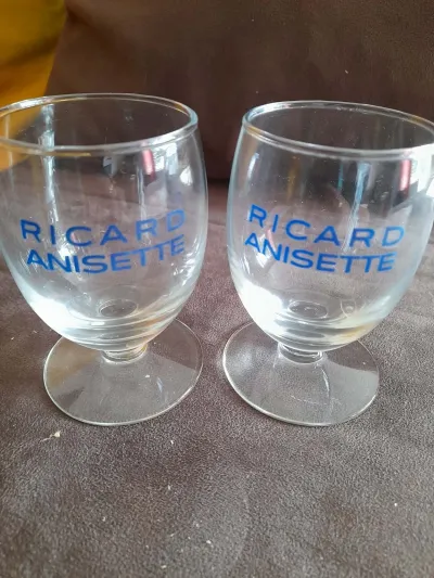 Lot 2 Verres à Pied Publicitaires Transparents - Arts de la Table - Saint-Satur (18300)