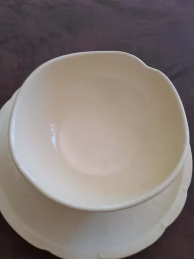 Gien - Ancienne Saucière avec soucoupe en faïence - photo 2
