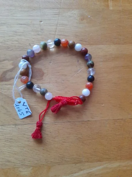 Bracelet style shamballa multi couleurs - Bijoux & Montres - Saint-Satur (18300)