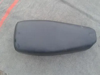 Selle yamaha 250 xt 1985 - Équipements Moto - Compiègne (60200)