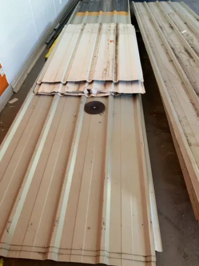 Tôles de bardage type bacacier et tubes carrés - photo 2