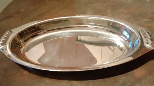 Plat oval en inox - Arts de la Table - Lyon 5e Arrondissement (69005)