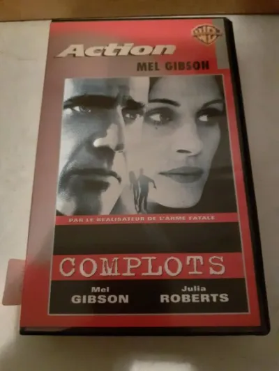 Cassette vhs "complots " - CD, DVD & Vinyles - Saint-Satur (18300)